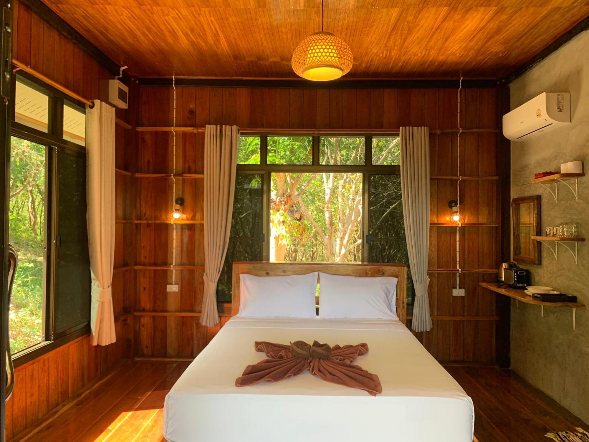 Koh Jum Paradise Resort Exteriör bild